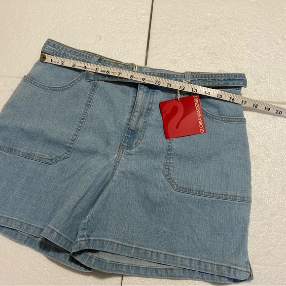 Gloria Vanderbilt women jean shorts Size 12 NWT - Picture 3 of 10